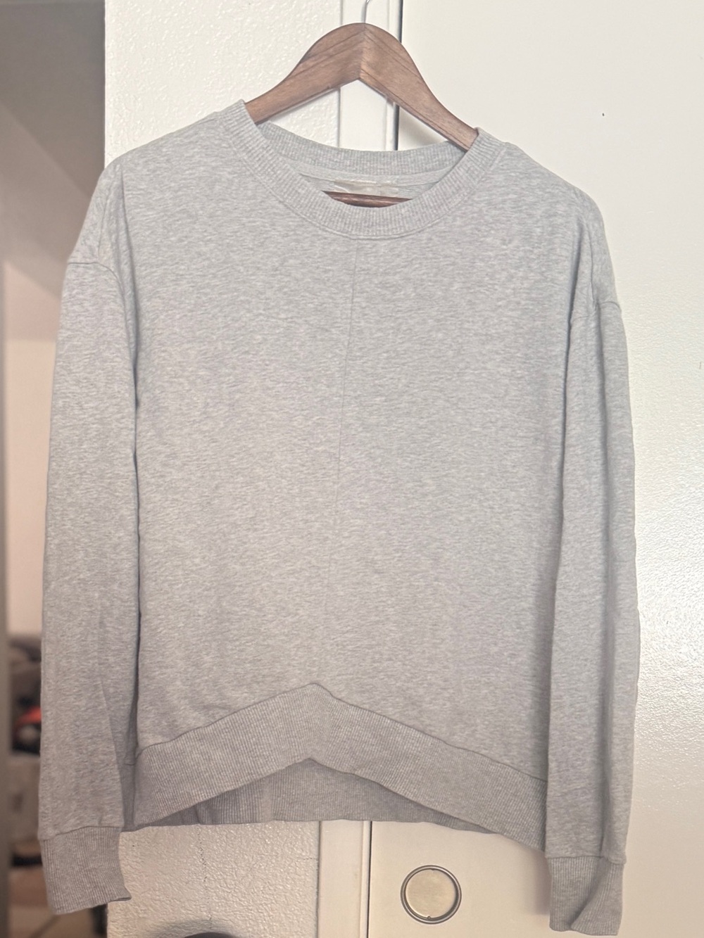 Zella Women's Crewneck Sweatshirt - Light Gray